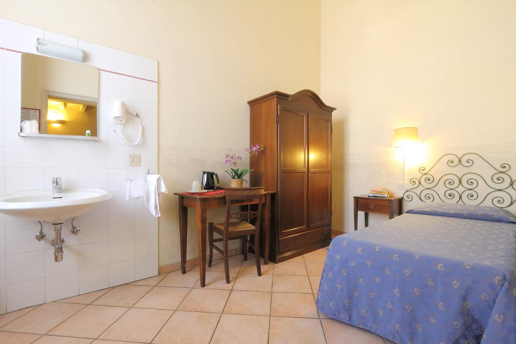 Hotel Bavaria Firenze Bagian luar foto